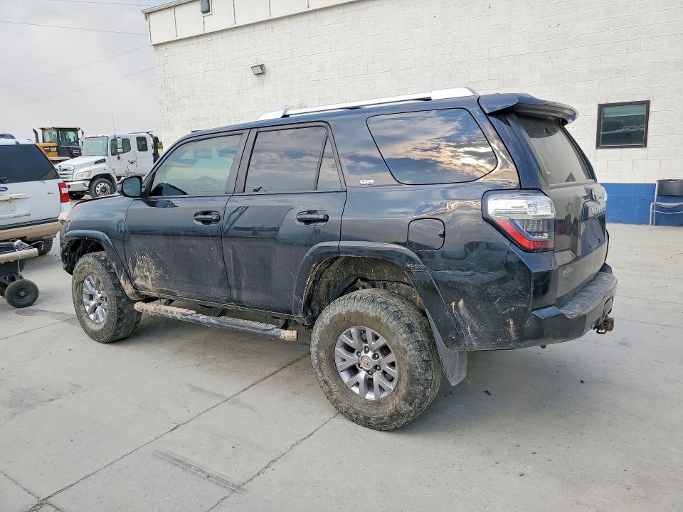 56156986 :رقم المزاد ، JTEBU5JR5G5325159 vin ، 2016 Toyota 4runner مزاد بيع