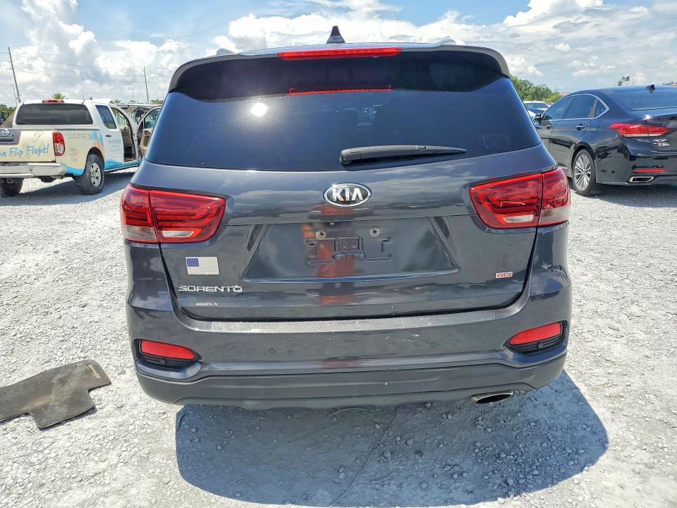 2019 Kia Sorento მანქანა იყიდება აუქციონზე, vin: 5XYPG4A38KG529624, აუქციონის ნომერი: 57759056