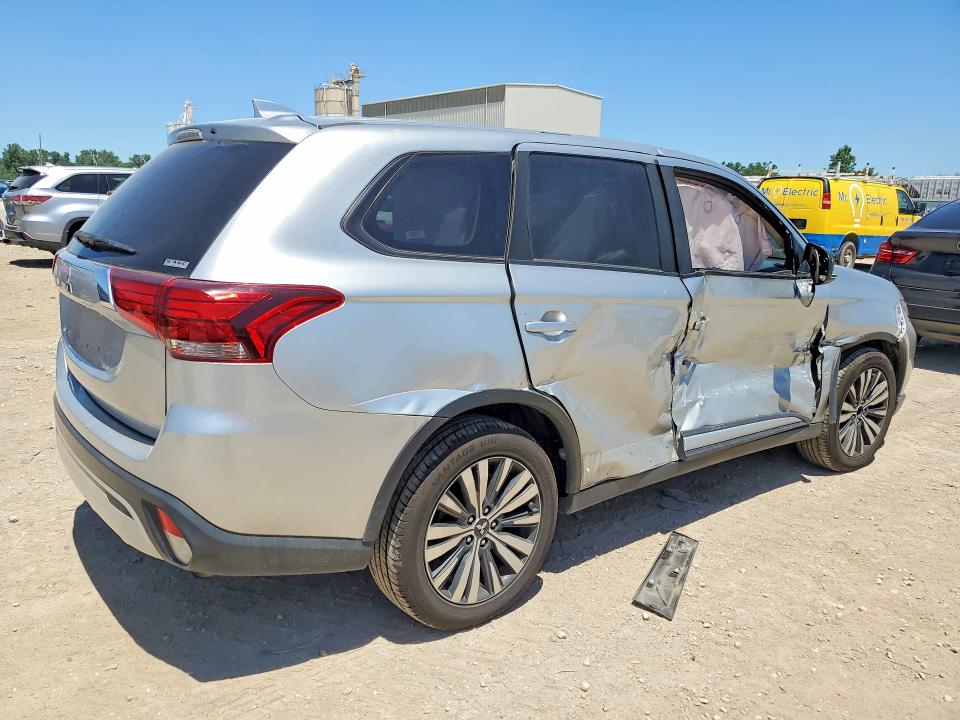 Продажа на аукционе авто 2020 Mitsubishi Outlander, vin: JA4AZ3A31LZ026833, номер лота: 57335526