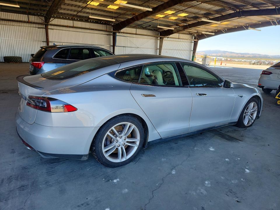 Продаж на аукціоні авто 2013 Tesla Model S, vin: 5YJSA1CN8DFP13772, номер лоту: 58610656