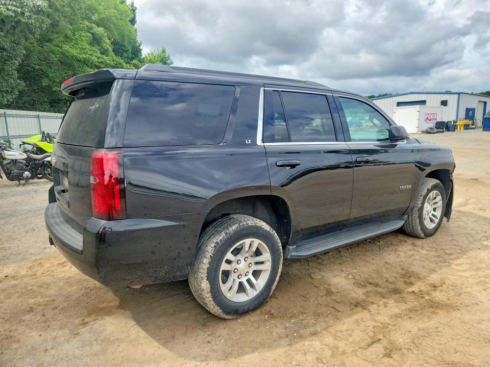 56964686 :رقم المزاد ، 1GNSCBKC4JR102456 vin ، 2018 Chevrolet Tahoe مزاد بيع