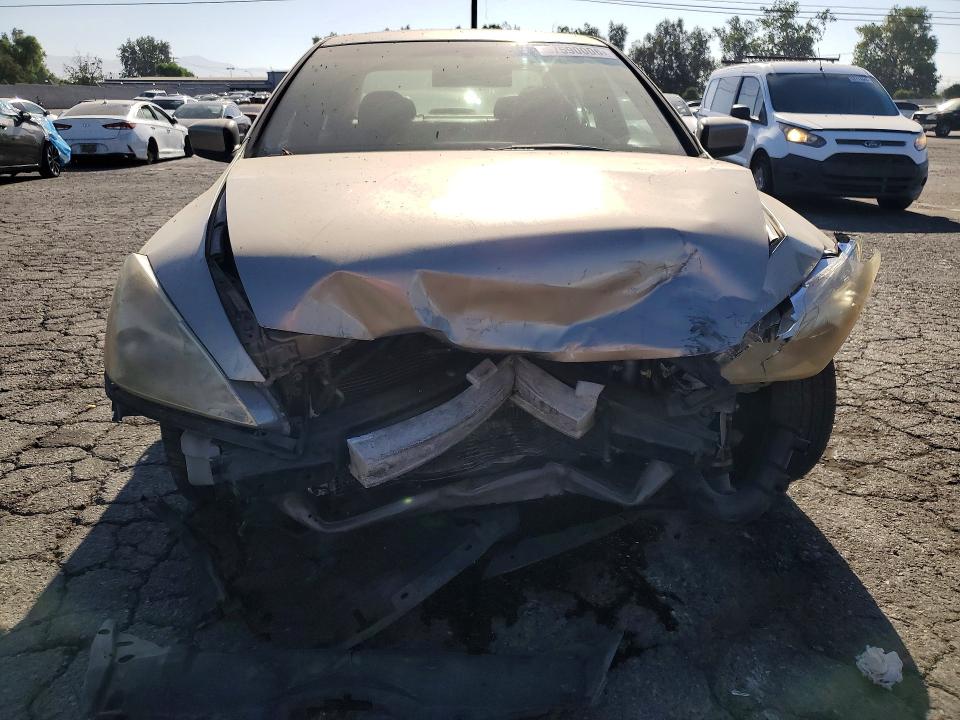 57590006 :رقم المزاد ، JHMCM56824C002332 vin ، 2004 Honda Accord Ex مزاد بيع