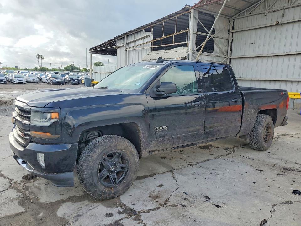 Продаж на аукціоні авто 2018 Chevrolet Silverado, vin: 3GCUKRECXJG217328, номер лоту: 55691346