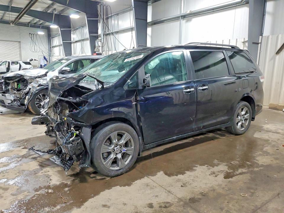2019 Toyota Sienna მანქანა იყიდება აუქციონზე, vin: 5TDEZ3DC9KS215250, აუქციონის ნომერი: 56450766