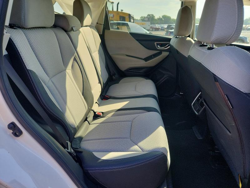 Продаж на аукціоні авто 2019 Subaru Forester, vin: JF2SKAEC2KH443039, номер лоту: 58600096