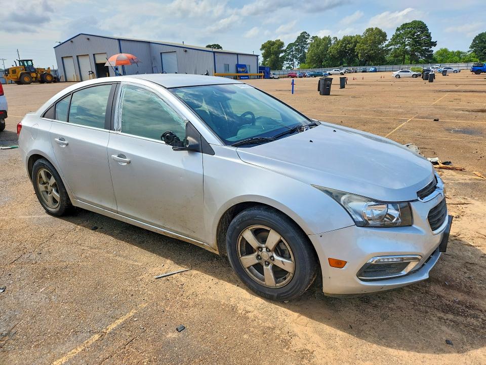 57652756 :رقم المزاد ، 1G1PE5SB3G7175669 vin ، 2016 Chevrolet Cruze مزاد بيع