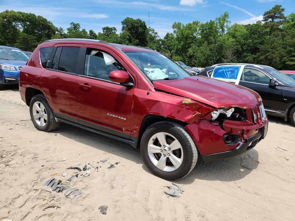 2014 Jeep Compass მანქანა იყიდება აუქციონზე, vin: 1C4NJDEBXED528603, აუქციონის ნომერი: 55405586