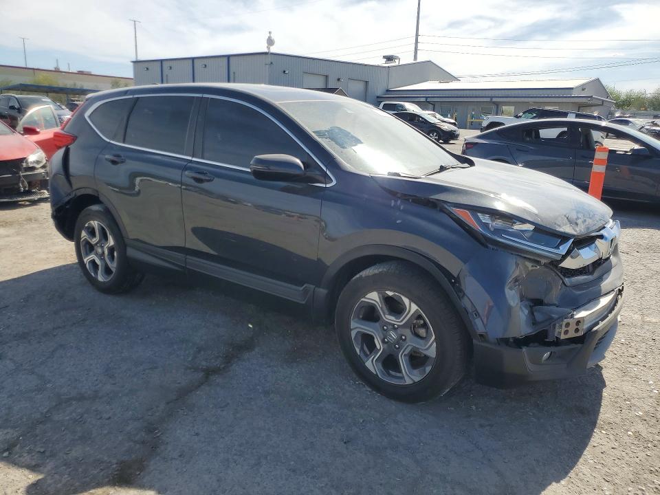 Продаж на аукціоні авто 2018 Honda Cr-v, vin: 7FARW2H86JE007215, номер лоту: 55957286