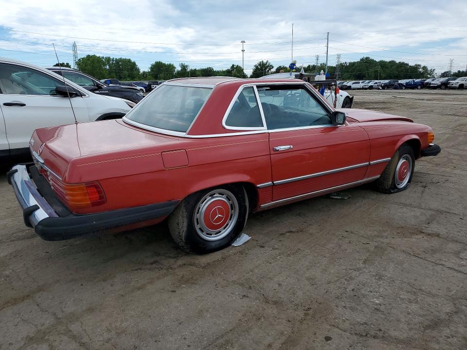 58490776 :رقم المزاد ، 10704412029842 vin ، 1976 Mercedes-benz 450 مزاد بيع