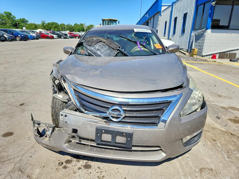 2015 Nissan Altima მანქანა იყიდება აუქციონზე, vin: 1N4AL3AP2FN912445, აუქციონის ნომერი: 56044076