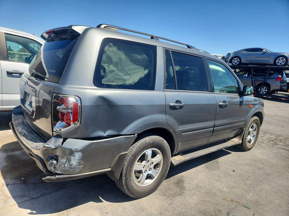 55821776 :رقم المزاد ، 5FNYF28748B000840 vin ، 2008 Honda Pilot مزاد بيع