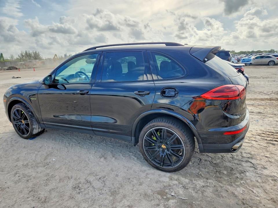 2017 Porsche Cayenne მანქანა იყიდება აუქციონზე, vin: WP1AE2A27HLA74946, აუქციონის ნომერი: 57719976