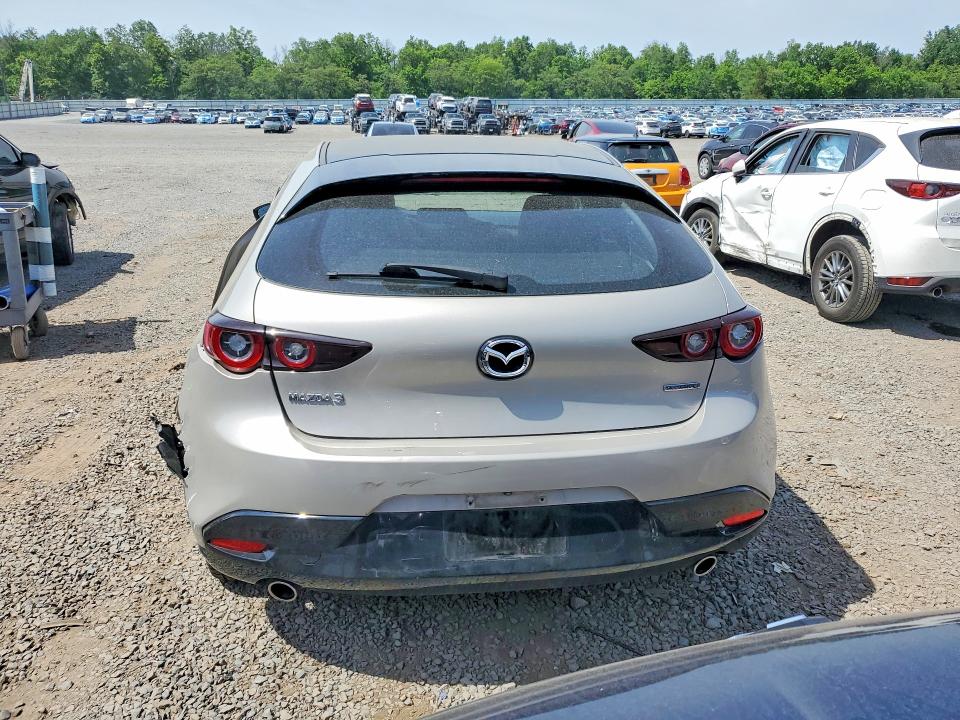 Продаж на аукціоні авто 2022 Mazda 3, vin: JM1BPAKLXN1514795, номер лоту: 55777836