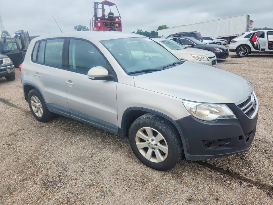 2009 Volkswagen Tiguan მანქანა იყიდება აუქციონზე, vin: WVGAV75N09W527156, აუქციონის ნომერი: 55054316