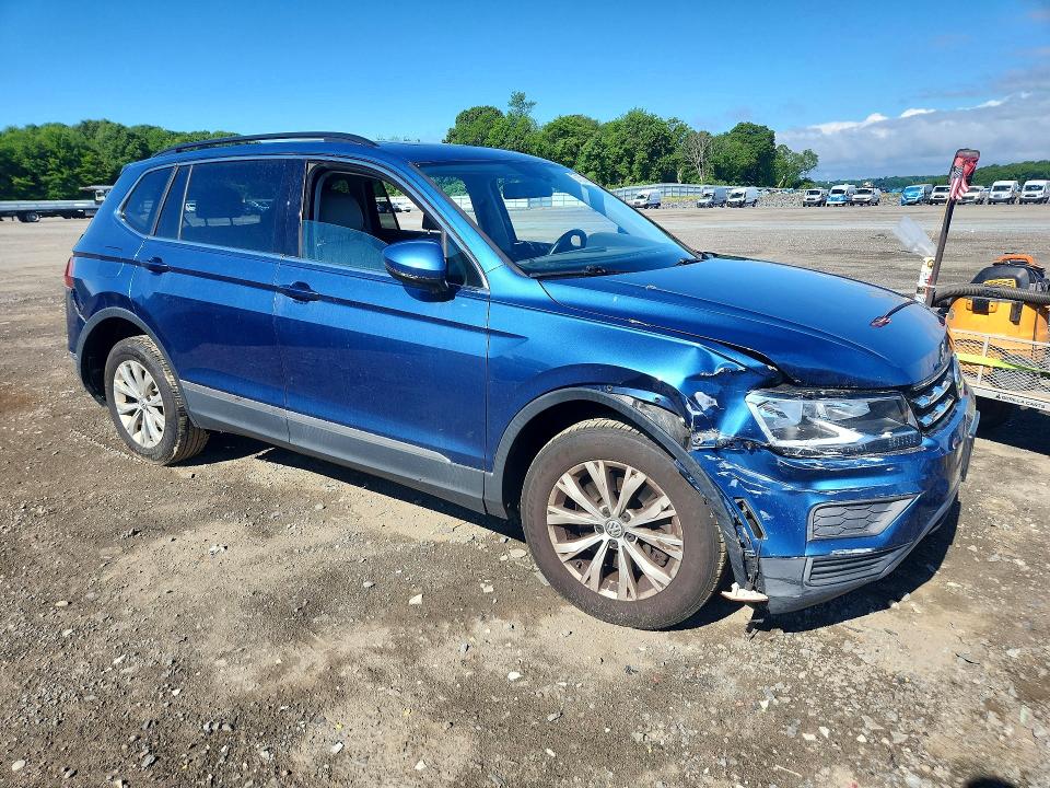 2018 Volkswagen Tiguan მანქანა იყიდება აუქციონზე, vin: 3VV2B7AX0JM178062, აუქციონის ნომერი: 57321466