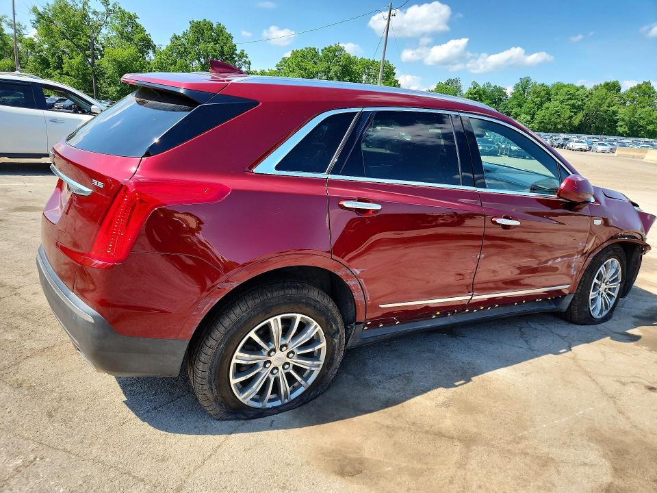 57040086 :رقم المزاد ، 1GYKNDRS1JZ121343 vin ، 2018 Cadillac Xt5 مزاد بيع