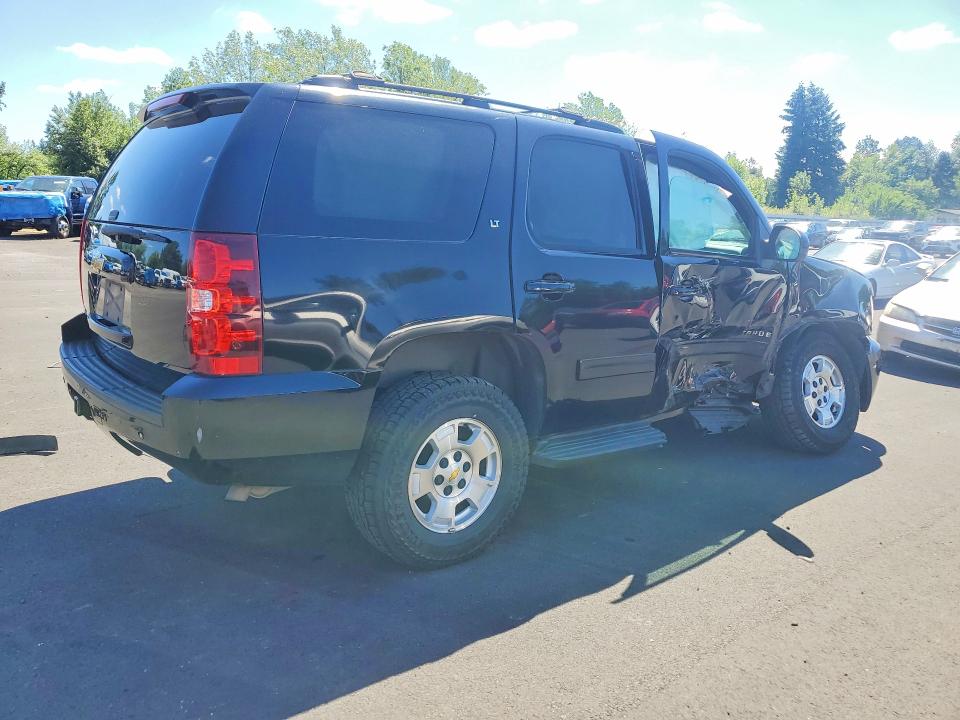 56353516 :رقم المزاد ، 1GNSKBE03DR235962 vin ، 2013 Chevrolet Tahoe مزاد بيع