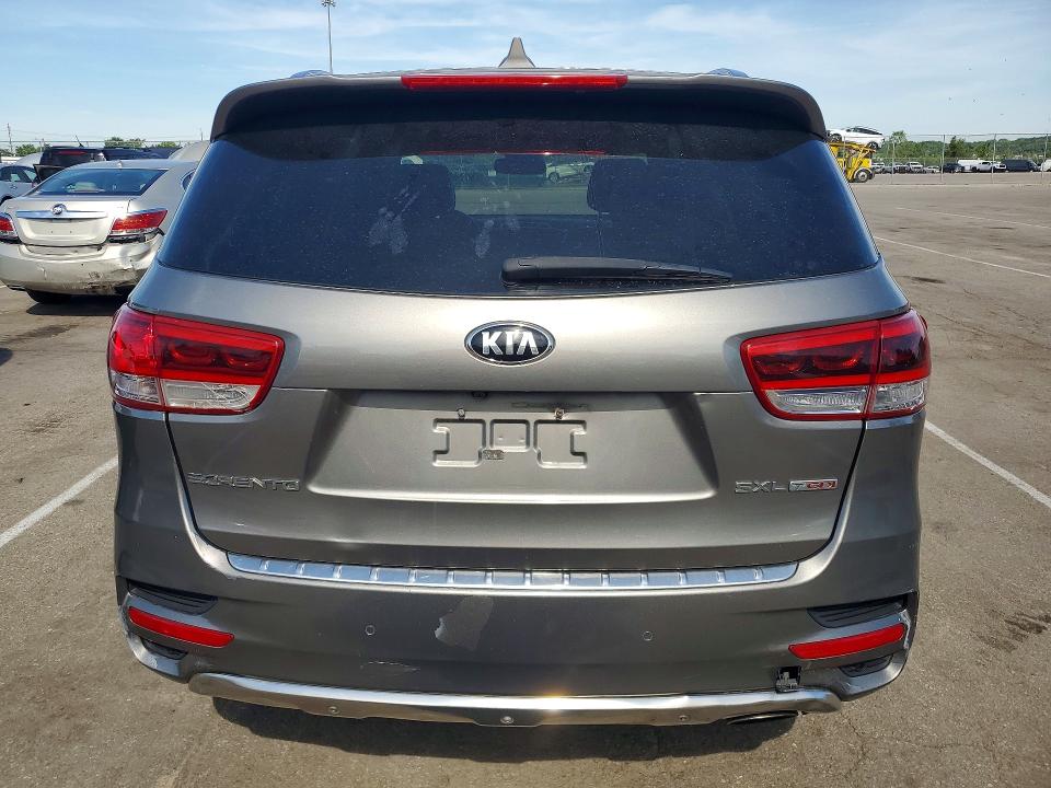 Продажа на аукционе авто 2016 Kia Sorento, vin: 5XYPKDA18GG033632, номер лота: 55768276
