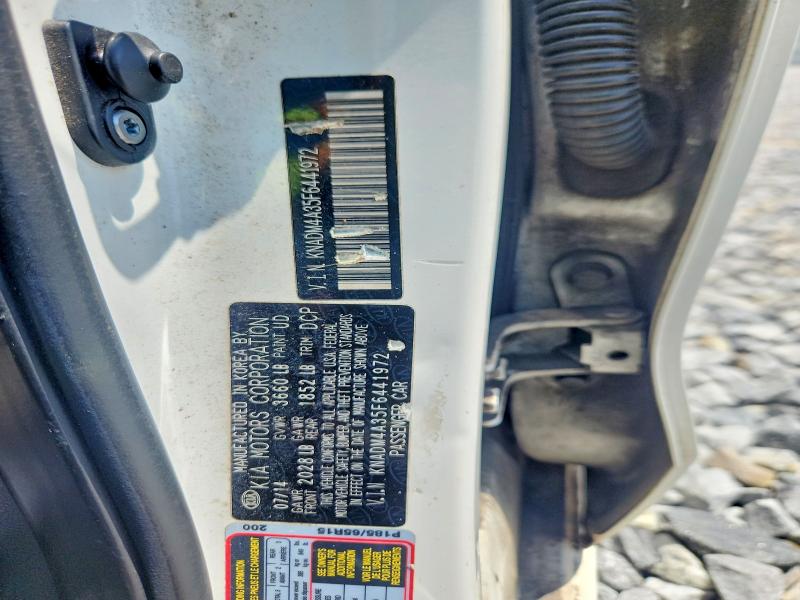 59123816 :رقم المزاد ، KNADM4A35F6441972 vin ، 2015 Kia Rio مزاد بيع