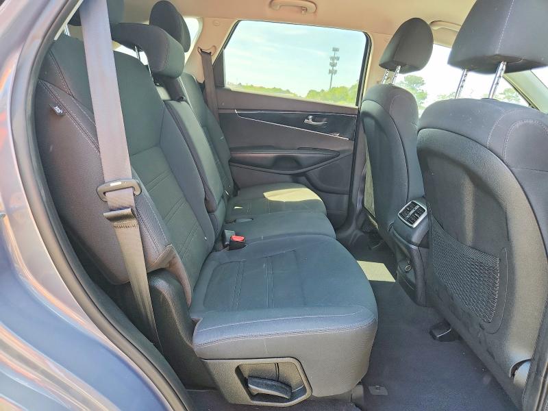 55723466 :رقم المزاد ، 5XYPG4A30KG610939 vin ، 2019 Kia Sorento مزاد بيع