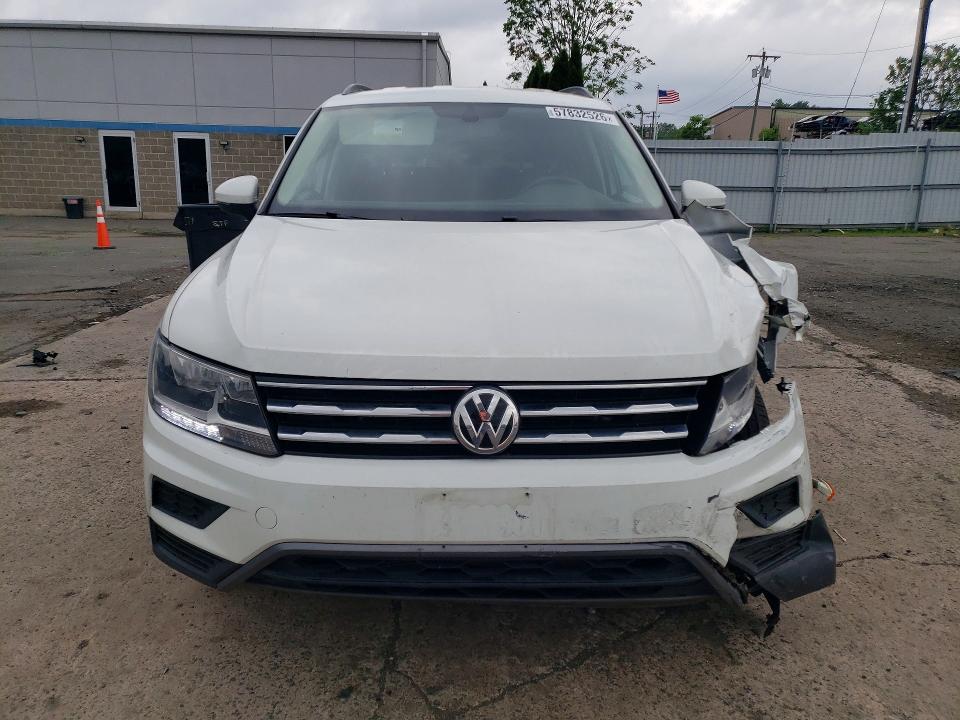 57832526 :رقم المزاد ، 3VV2B7AX5MM058293 vin ، 2021 Volkswagen Tiguan مزاد بيع