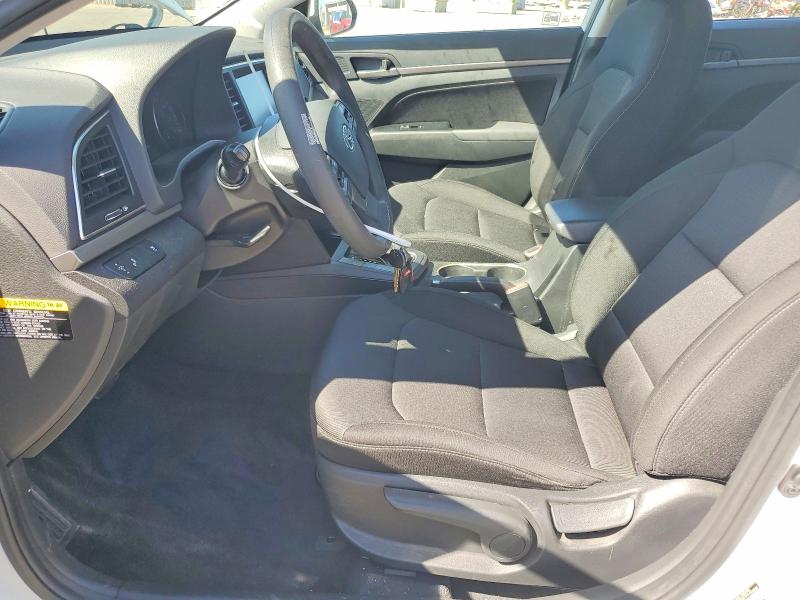 56481016 :رقم المزاد ، 5NPD84LF2JH320300 vin ، 2018 Hyundai Elantra مزاد بيع