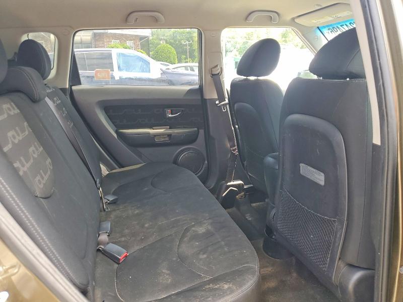 57247496 :رقم المزاد ، KNDJT2A67C7413510 vin ، 2012 Kia Soul مزاد بيع
