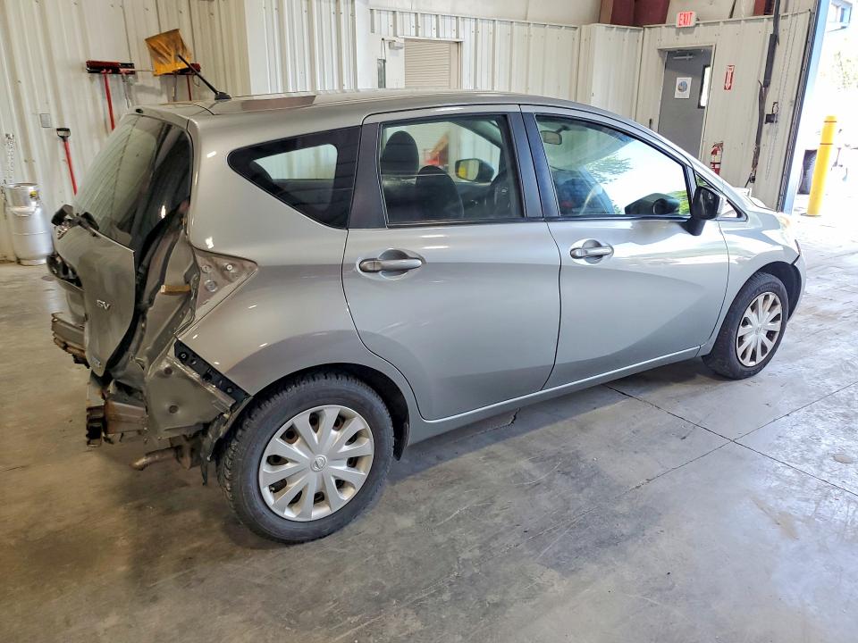 58801256 :رقم المزاد ، 3N1CE2CP5FL445092 vin ، 2015 Nissan Versa Note مزاد بيع