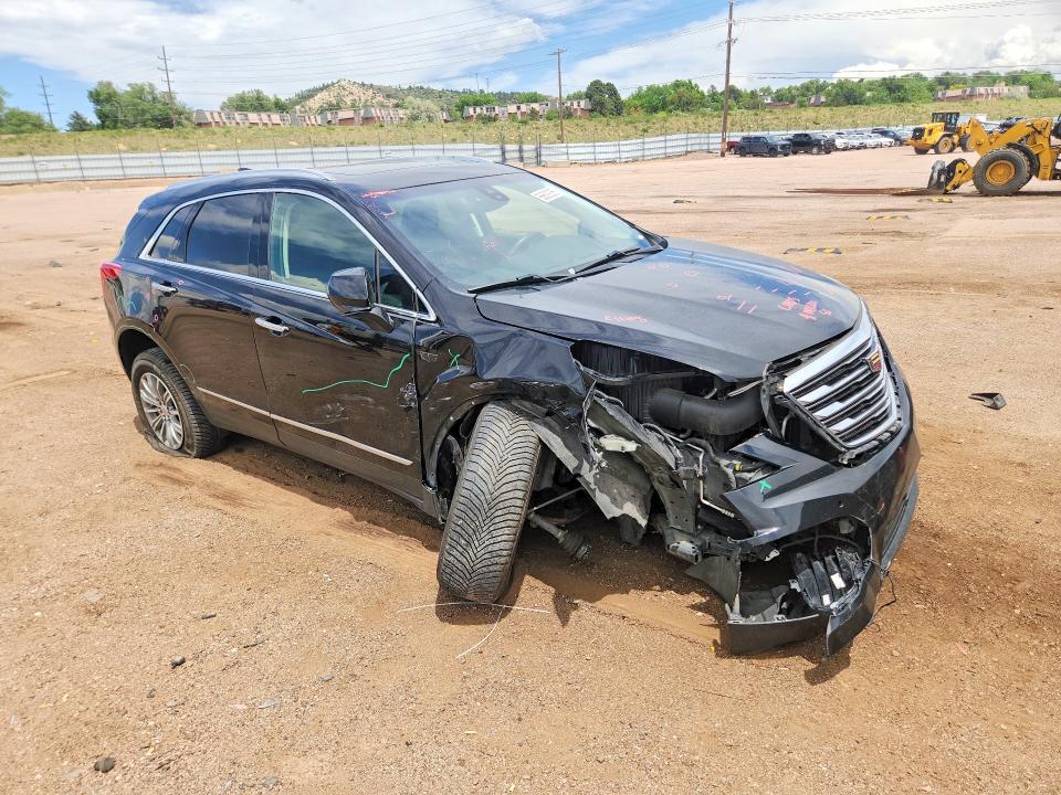 56609356 :رقم المزاد ، 1GYKNDRSXKZ291895 vin ، 2019 Cadillac Xt5 مزاد بيع
