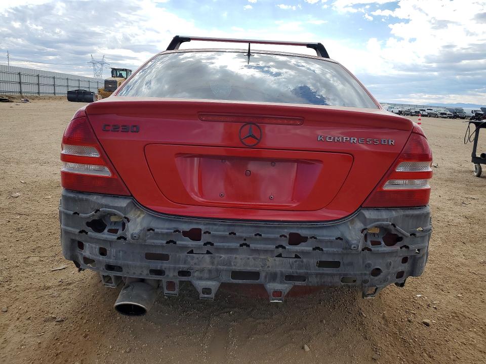 58746506 :رقم المزاد ، WDBRF40J35F713063 vin ، 2005 Mercedes-benz C مزاد بيع