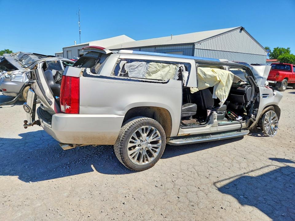 55720256 :رقم المزاد ، 1GYFC66818R227541 vin ، 2008 Cadillac Escalade مزاد بيع