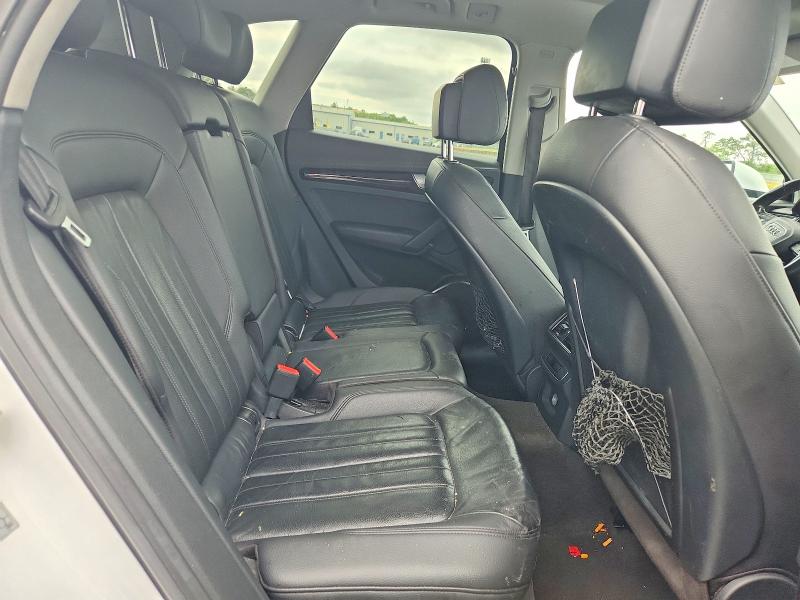 58293976 :رقم المزاد ، WA1ANAFY6J2156942 vin ، 2018 Audi Q5 مزاد بيع