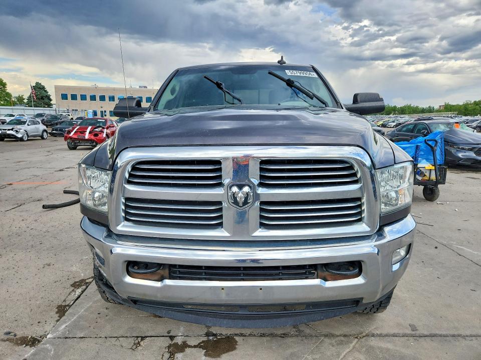 55799956 :رقم المزاد ، 3C6UR5JJ9FG646676 vin ، 2015 Ram 2500 مزاد بيع