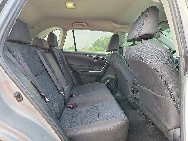 55524206 :رقم المزاد ، 2T3H1RFV3NW219786 vin ، 2022 Toyota Rav4 مزاد بيع