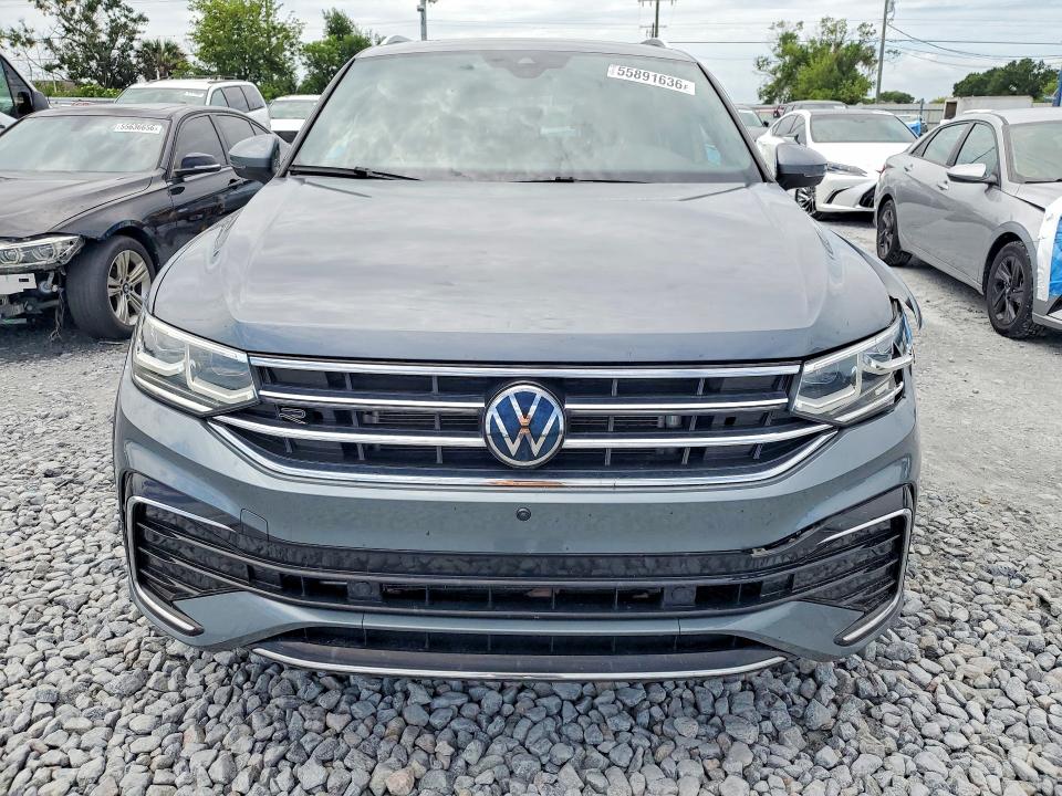 2022 Volkswagen Tiguan მანქანა იყიდება აუქციონზე, vin: 3VV4B7AX7NM023703, აუქციონის ნომერი: 55891636