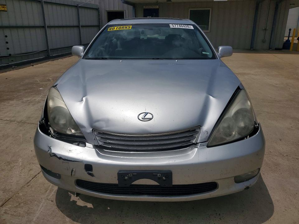 2002 Lexus Es 300 მანქანა იყიდება აუქციონზე, vin: JTHBF30GX25030701, აუქციონის ნომერი: 57740426