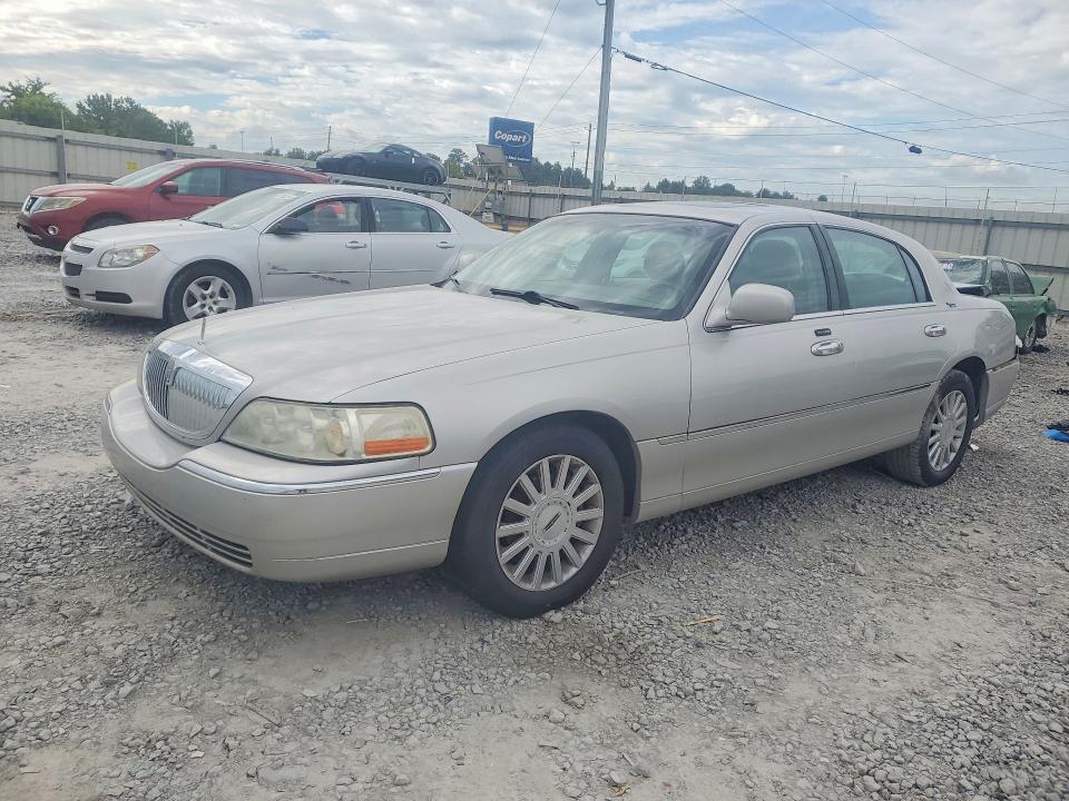 Продаж на аукціоні авто 2005 Lincoln Town Car, vin: 1LNHM82W85Y643529, номер лоту: 57397296