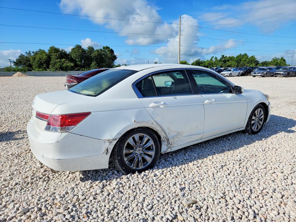 51293736 :رقم المزاد ، 1HGCP2F89CA186395 vin ، 2012 Honda Accord مزاد بيع