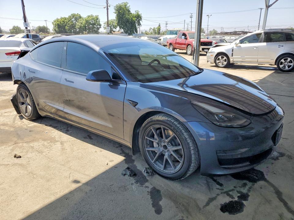 2022 Tesla Model 3 მანქანა იყიდება აუქციონზე, vin: 5YJ3E1EA7NF328417, აუქციონის ნომერი: 58519776