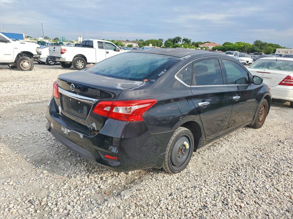 2016 Nissan Sentra მანქანა იყიდება აუქციონზე, vin: 3N1AB7APXGY320142, აუქციონის ნომერი: 56843246