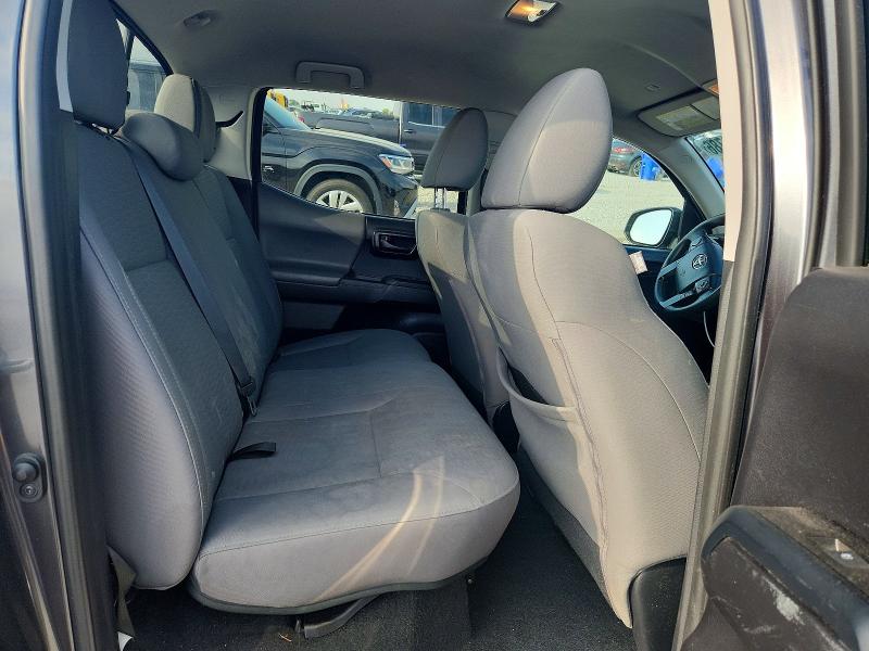 Auction sale of the 2019 Toyota Tacoma, vin: 3TMCZ5ANXKM216853, lot number: 58620786