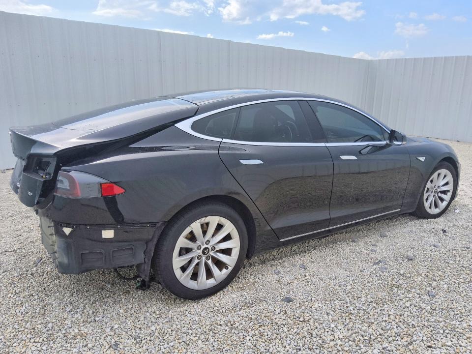 2016 Tesla Model S მანქანა იყიდება აუქციონზე, vin: 5YJSA1E11GF158730, აუქციონის ნომერი: 55977886