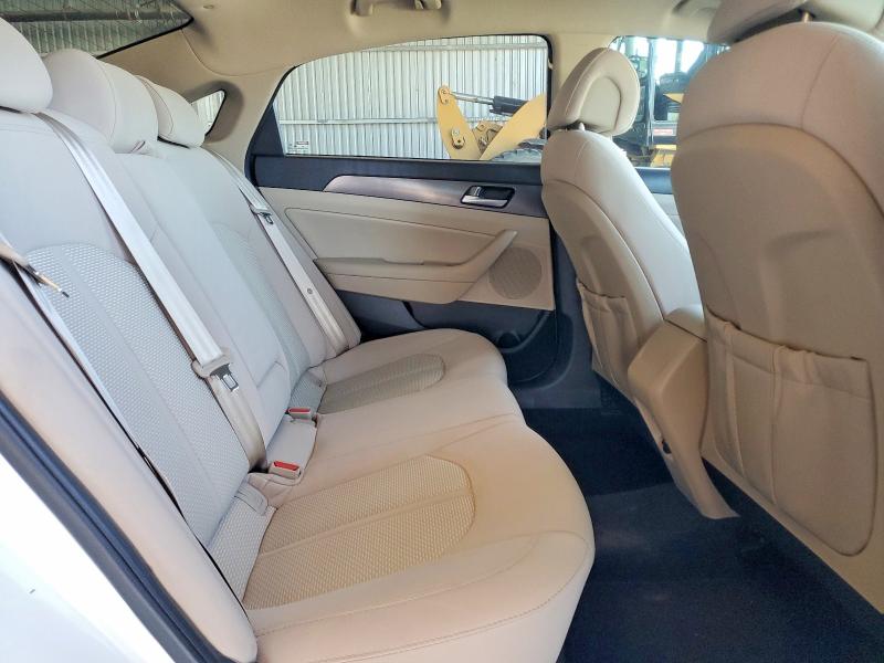 2017 Hyundai Sonata მანქანა იყიდება აუქციონზე, vin: 5NPE34AF3HH555580, აუქციონის ნომერი: 55720536