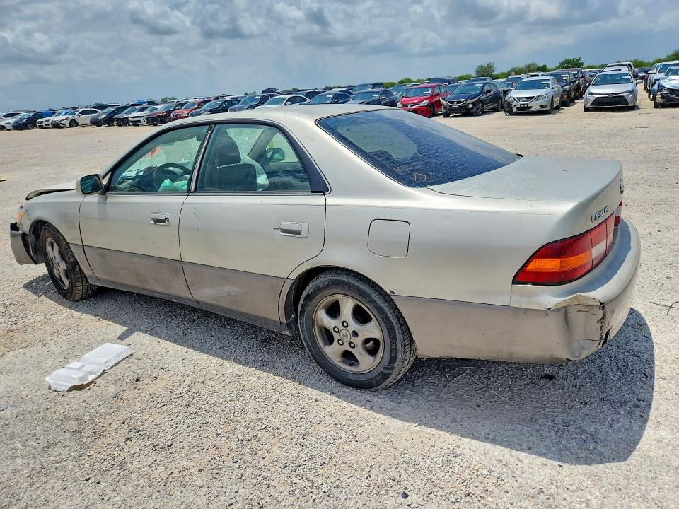 1998 Lexus Es მანქანა იყიდება აუქციონზე, vin: JT8BF28GXW0126474, აუქციონის ნომერი: 56587606