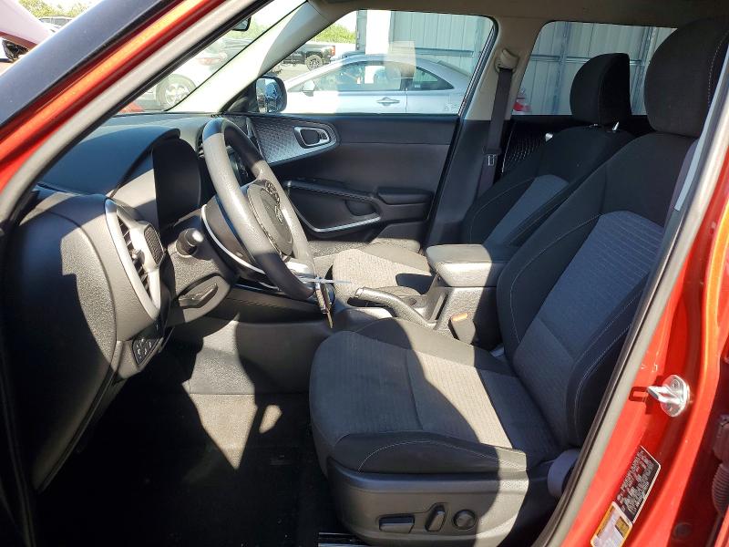 57488846 :رقم المزاد ، KNDJ23AU1M7782159 vin ، 2021 Kia Soul مزاد بيع