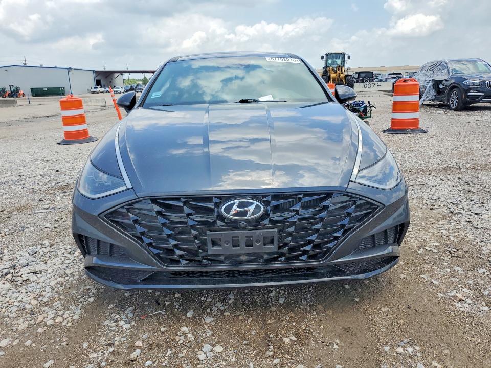 2021 Hyundai Sonata მანქანა იყიდება აუქციონზე, vin: 5NPEH4J23MH089996, აუქციონის ნომერი: 57782016