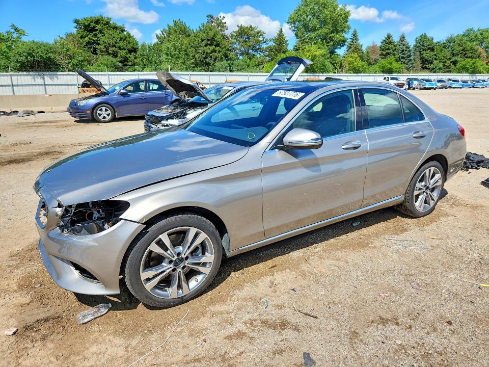 57587776 :رقم المزاد ، 55SWF8EB2KU301616 vin ، 2019 Mercedes-benz C مزاد بيع