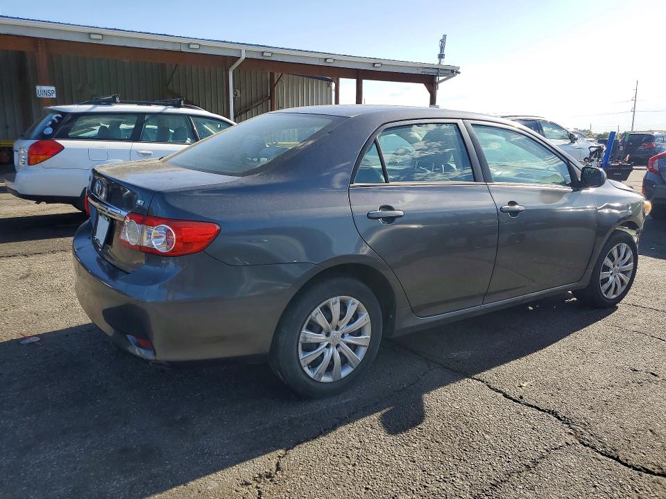 56631116 :رقم المزاد ، 2T1BU4EE2CC796429 vin ، 2012 Toyota Corolla مزاد بيع