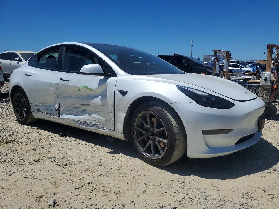 56666036 :رقم المزاد ، 5YJ3E1EA9MF876949 vin ، 2021 Tesla Model 3 مزاد بيع