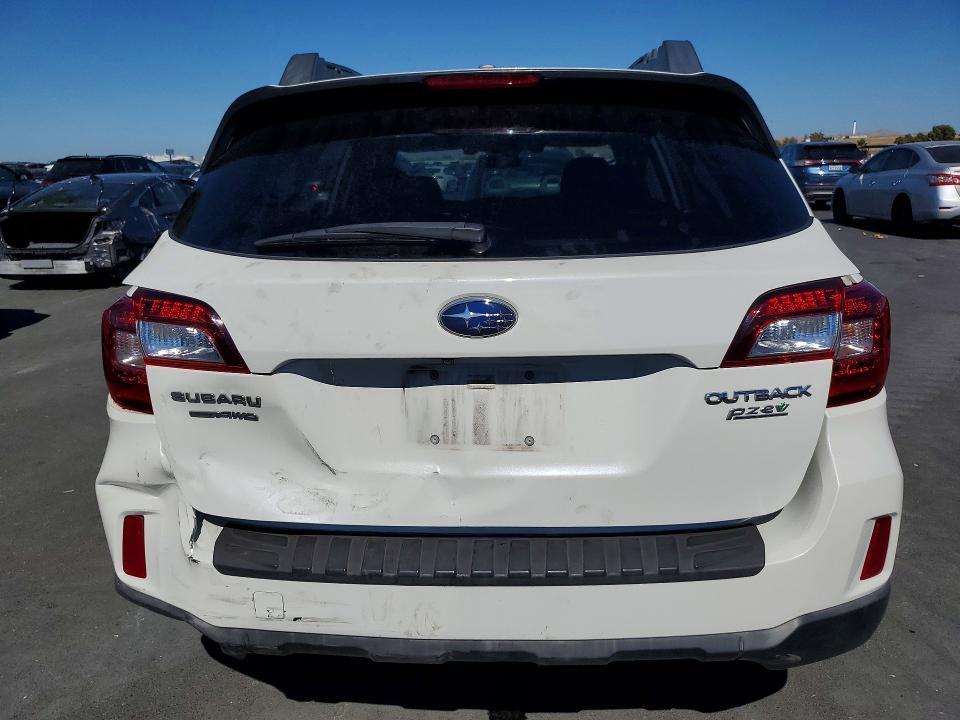 2015 Subaru Outback მანქანა იყიდება აუქციონზე, vin: 4S4BSAFC2F3279142, აუქციონის ნომერი: 58770016